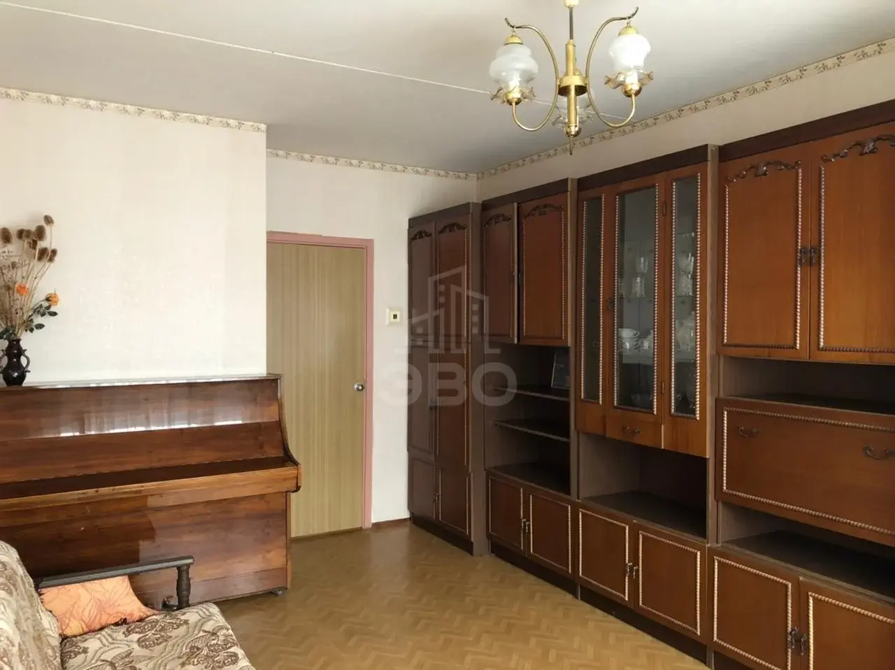 двухкомнатная квартира в Санкт-Петербурге по адресу: Композиторов ул., 9