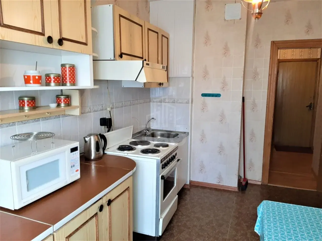 двухкомнатная квартира в Санкт-Петербурге по адресу: Композиторов ул., 9