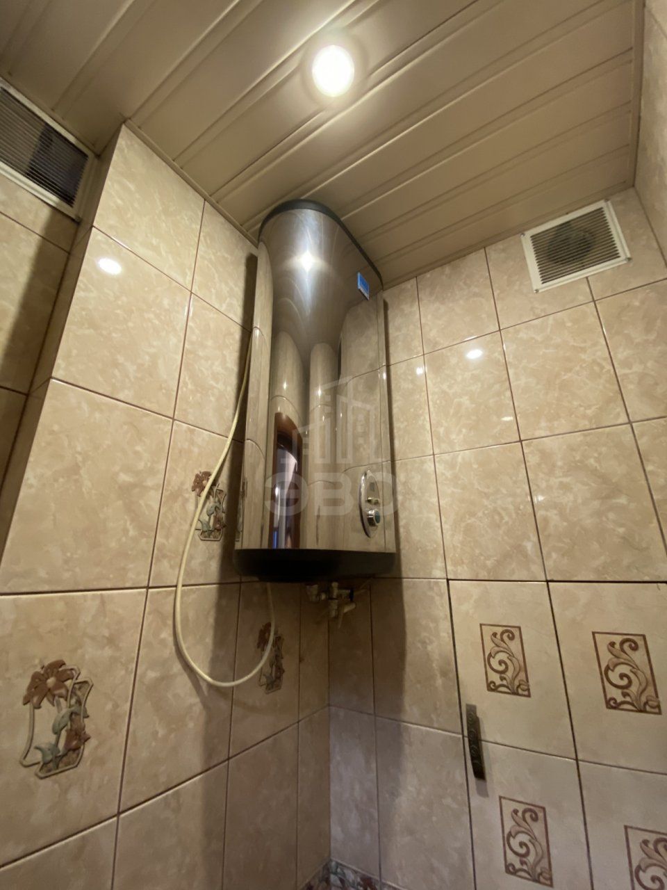 двухкомнатная квартира в Санкт-Петербурге по адресу: Караваевская ул., 28, к 1