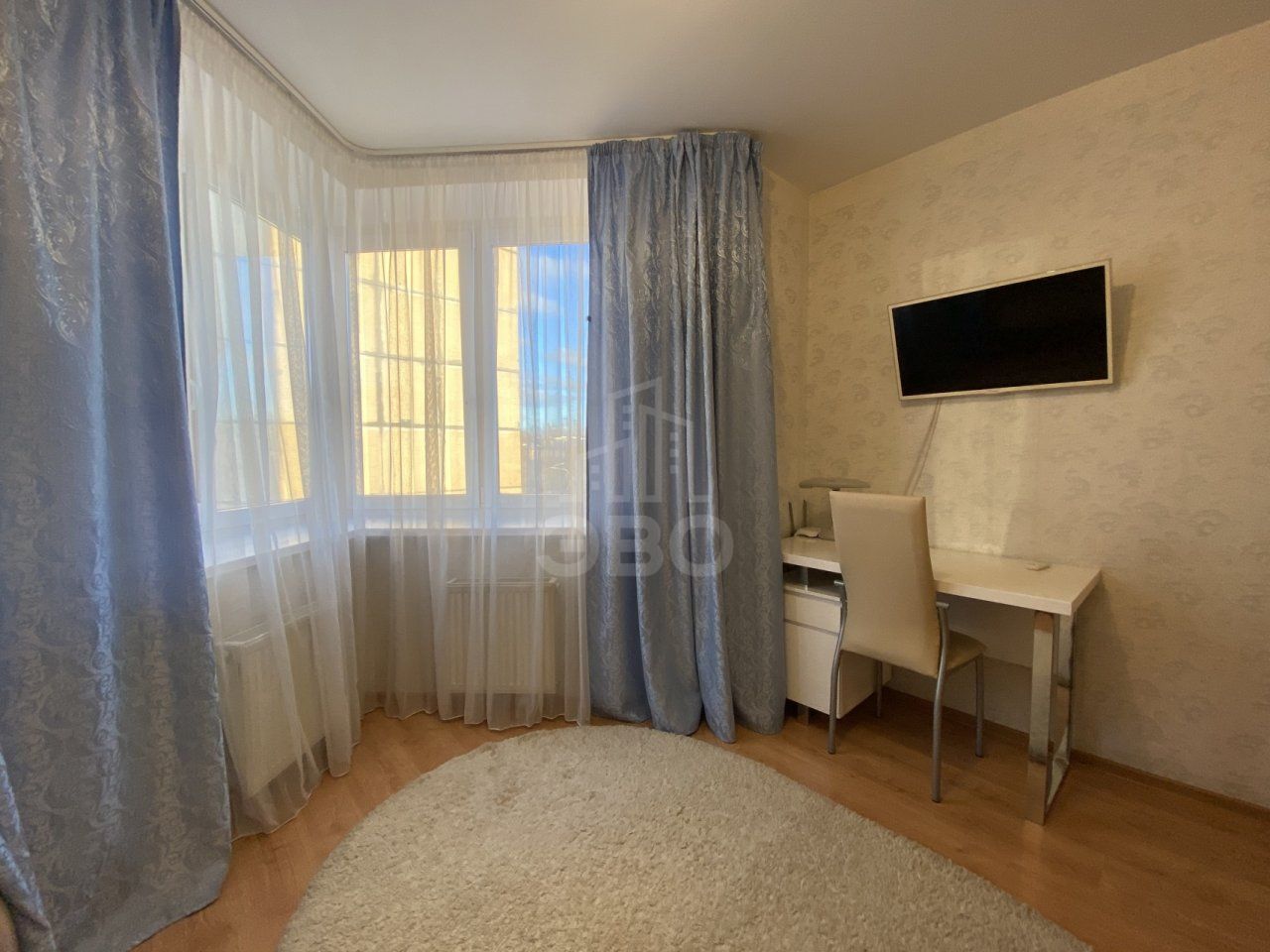 двухкомнатная квартира в Санкт-Петербурге по адресу: Караваевская ул., 28, к 1