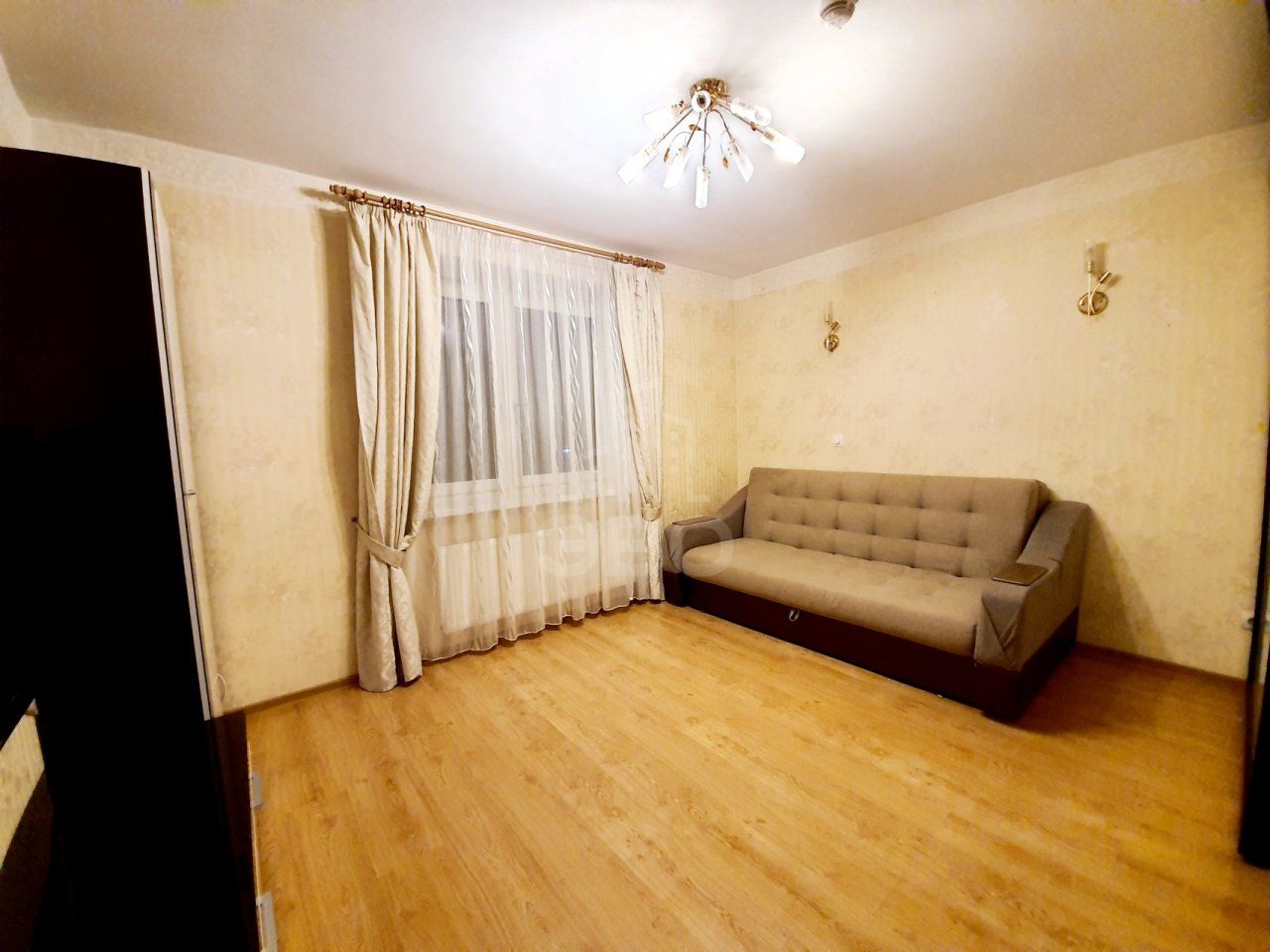 двухкомнатная квартира в Санкт-Петербурге по адресу: Караваевская ул., 28, к 1