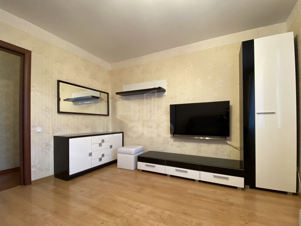 двухкомнатная квартира в Санкт-Петербурге по адресу: Караваевская ул., 28, к 1