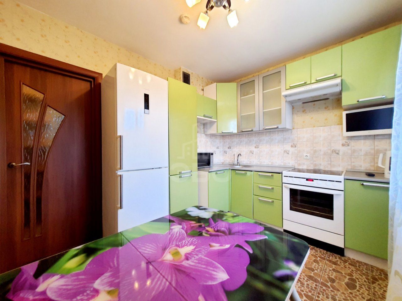 двухкомнатная квартира в Санкт-Петербурге по адресу: Караваевская ул., 28, к 1