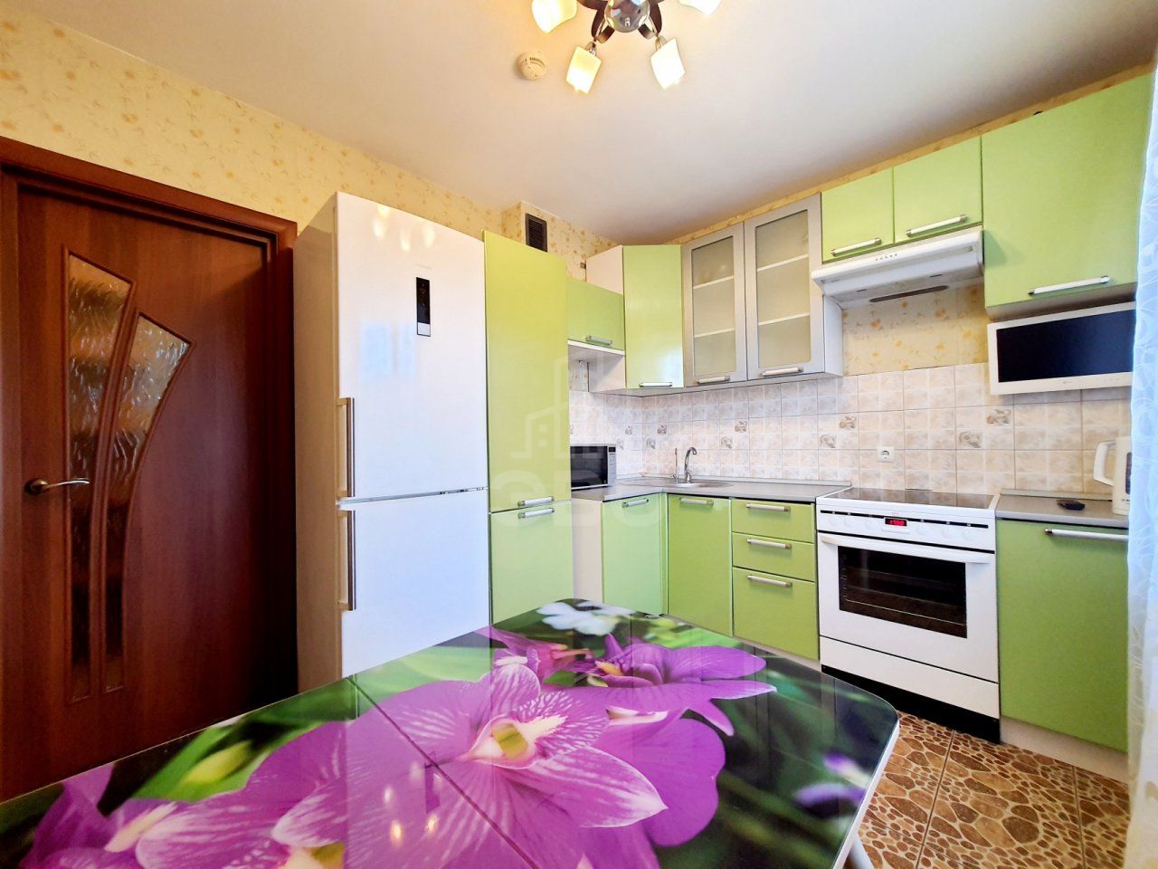 двухкомнатная квартира в Санкт-Петербурге по адресу: Караваевская ул., 28, к 1