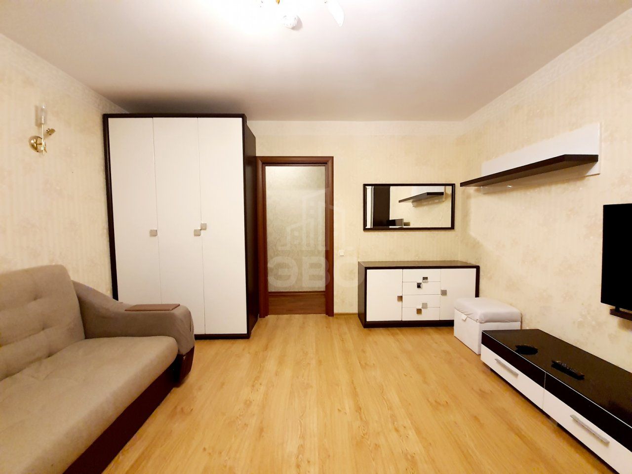 двухкомнатная квартира в Санкт-Петербурге по адресу: Караваевская ул., 28, к 1