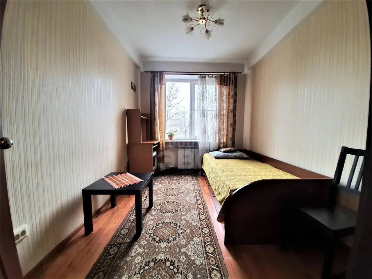 трехкомнатная квартира в Санкт-Петербурге по адресу: Луначарского проспект, 88, к 1