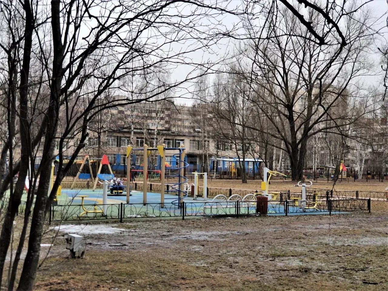 трехкомнатная квартира в Санкт-Петербурге по адресу: Луначарского проспект, 88, к 1