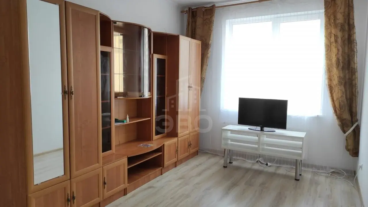 однокомнатная квартира в Санкт-Петербурге по адресу: Плесецкая ул., 10