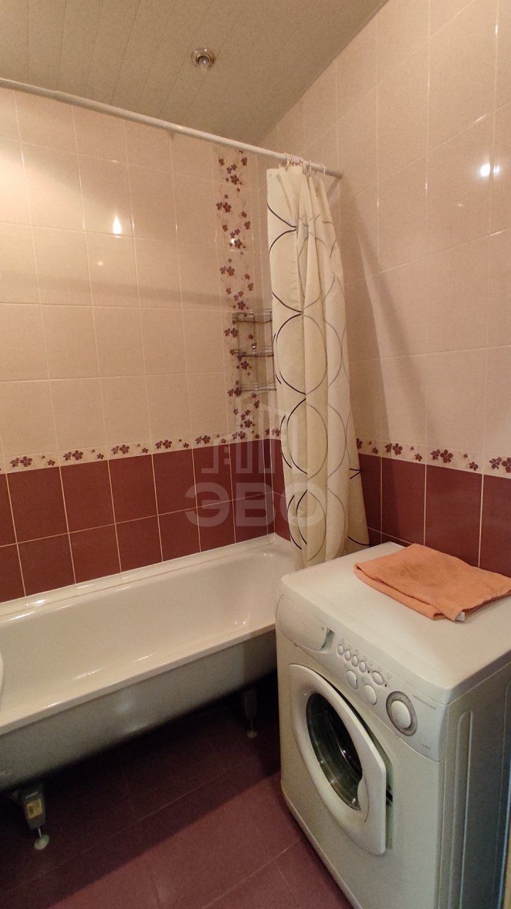 однокомнатная квартира в Санкт-Петербурге по адресу: Русановская ул., 17, к 3