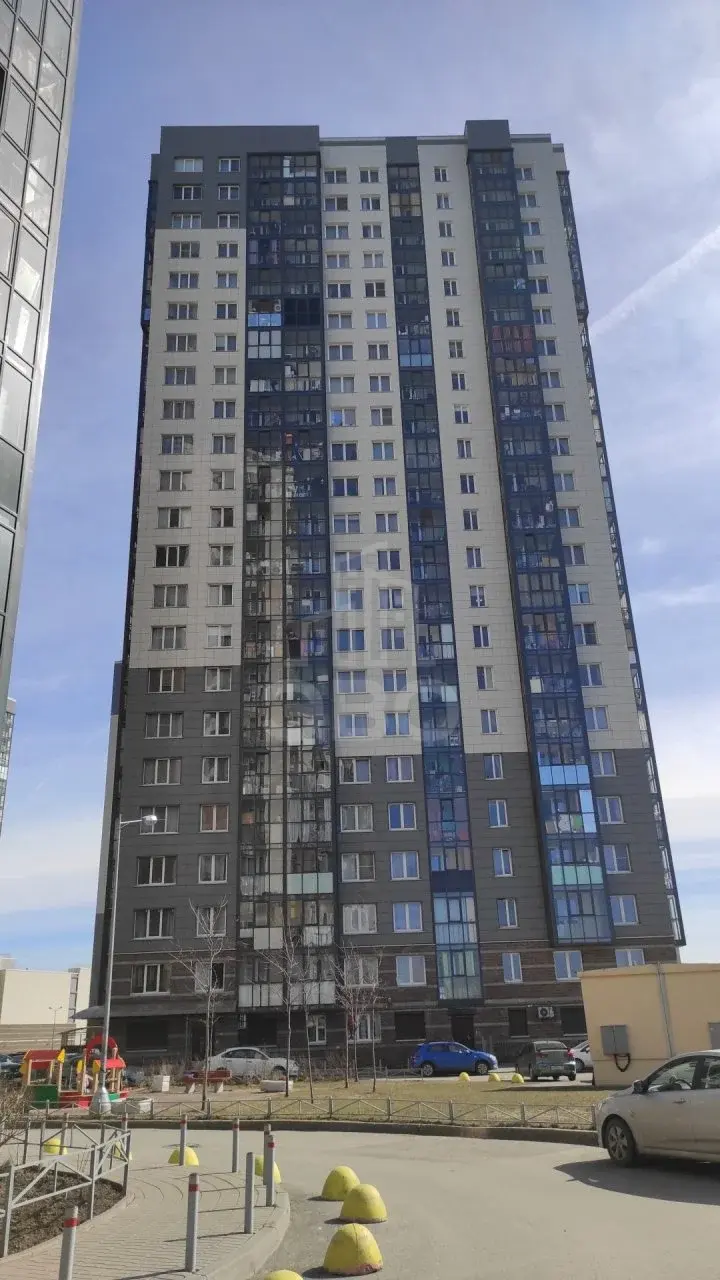 однокомнатная квартира в Санкт-Петербурге по адресу: Русановская ул., 17, к 3