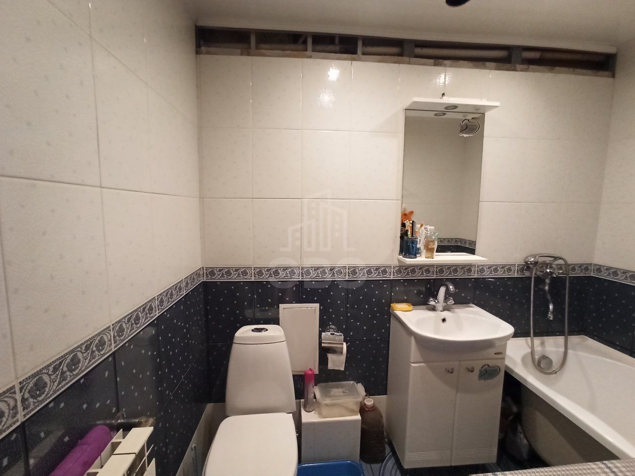 комната в Санкт-Петербурге по адресу: Новоизмайловский проспект, 30, к 2