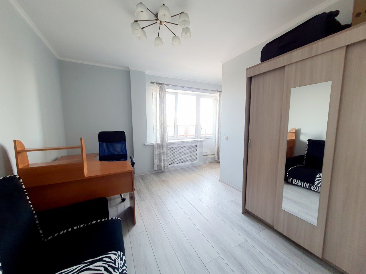 однокомнатная квартира в Санкт-Петербурге по адресу: Валдайская ул., 1, к 1