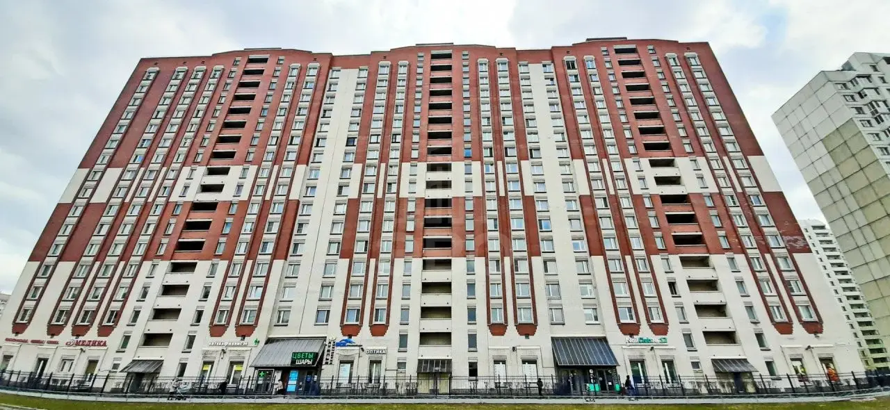 однокомнатная квартира в Санкт-Петербурге по адресу: Бадаева ул., 6, к 1, литера а