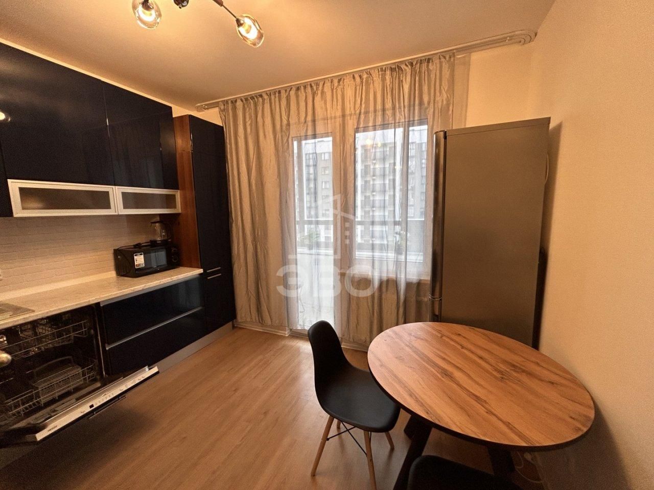 однокомнатная квартира в Санкт-Петербурге по адресу: Лидии Зверевой ул., 9, к 2, литера 1