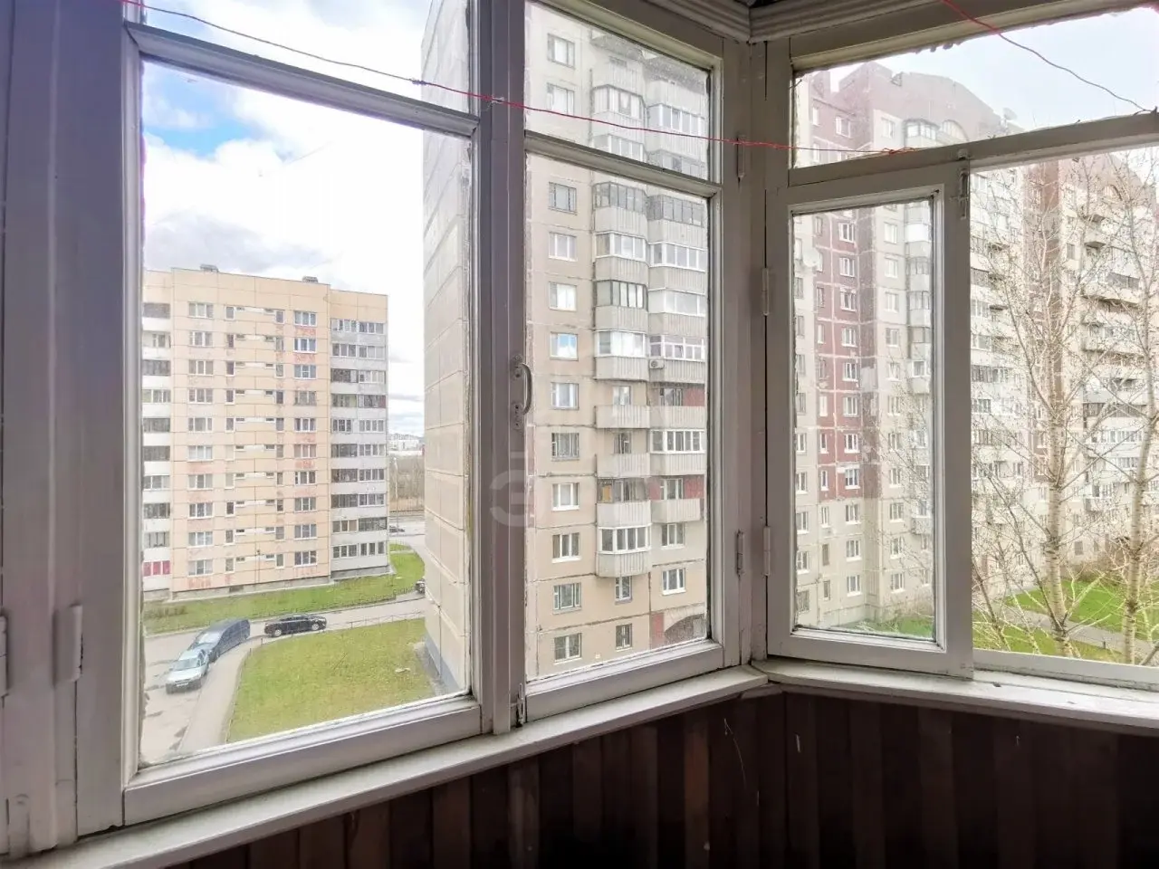 трехкомнатная квартира в Санкт-Петербурге по адресу: Савушкина ул., 115, к 3