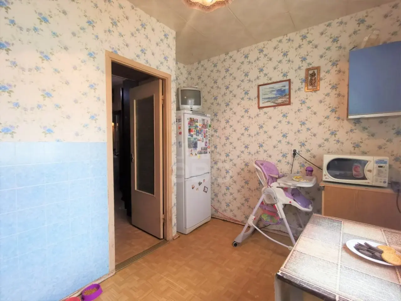 трехкомнатная квартира в Санкт-Петербурге по адресу: Савушкина ул., 115, к 3