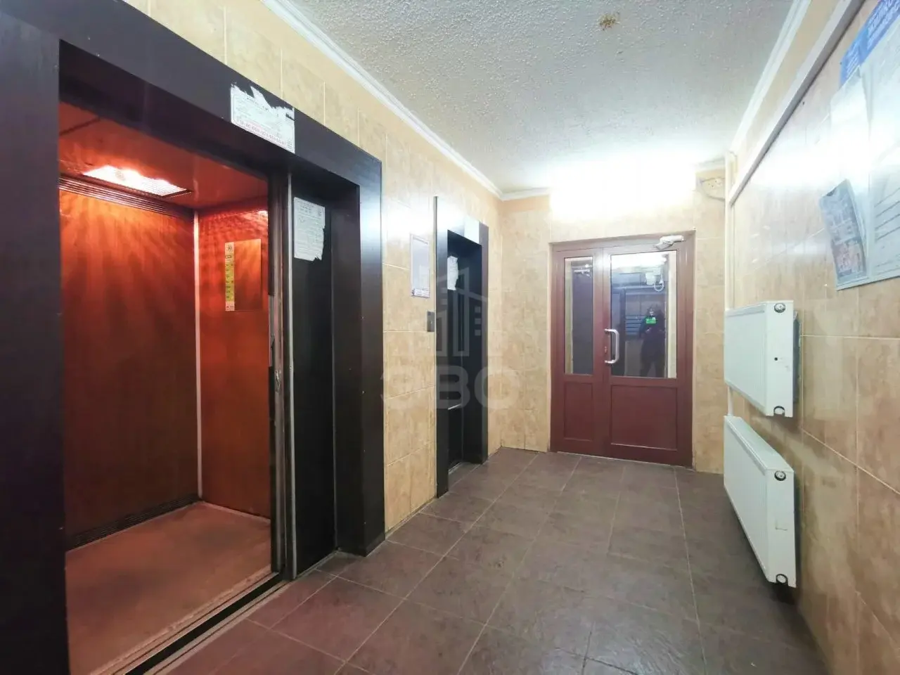 трехкомнатная квартира в Санкт-Петербурге по адресу: Савушкина ул., 115, к 3