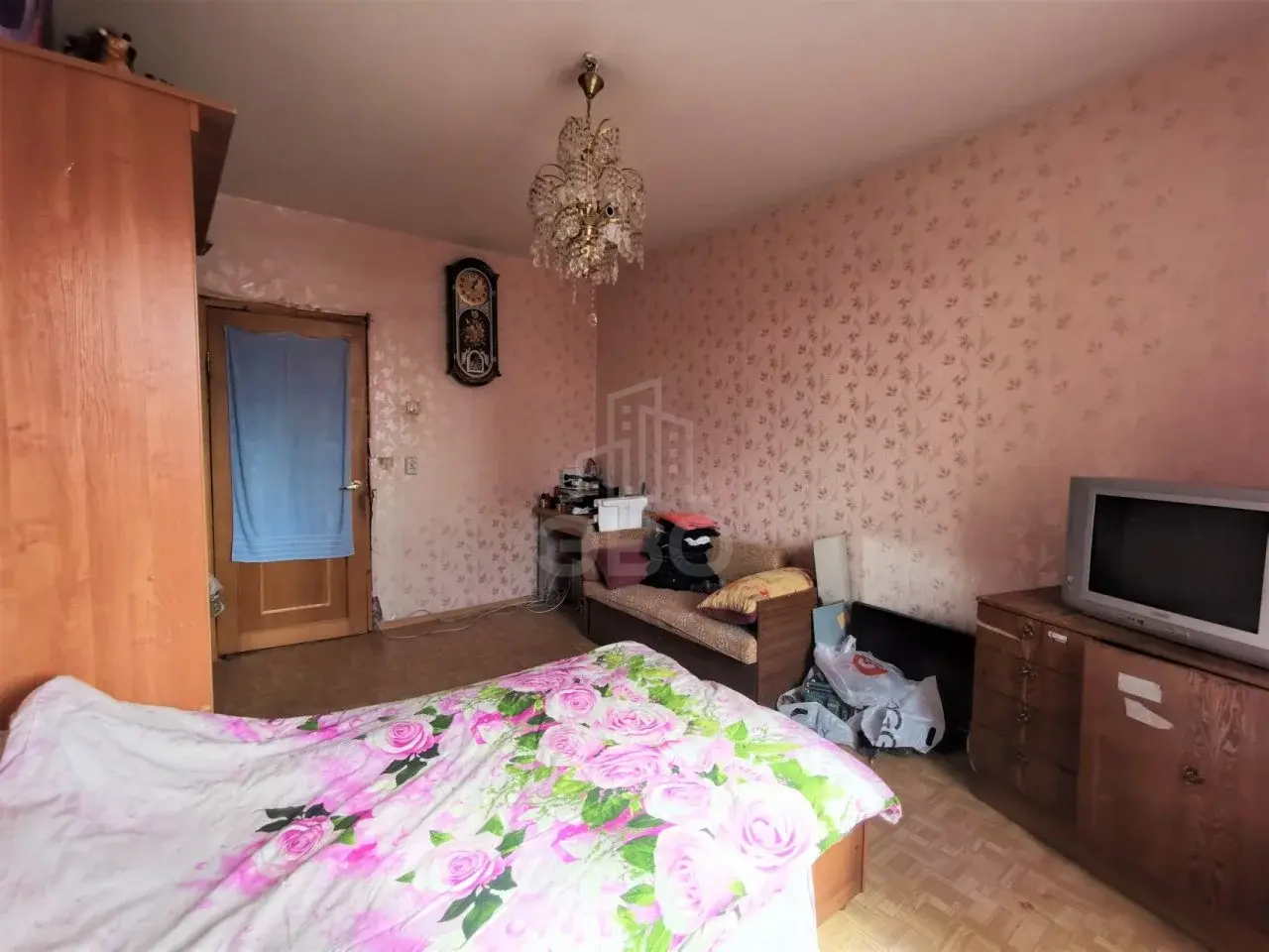 трехкомнатная квартира в Санкт-Петербурге по адресу: Савушкина ул., 115, к 3