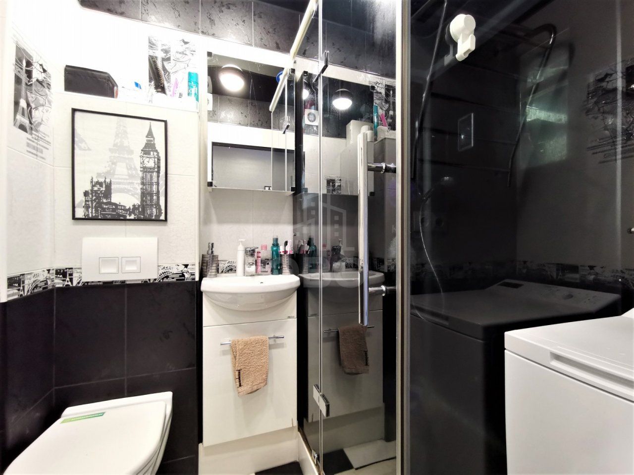 однокомнатная квартира в Санкт-Петербурге по адресу: Маршала Жукова проспект, 56, к 1