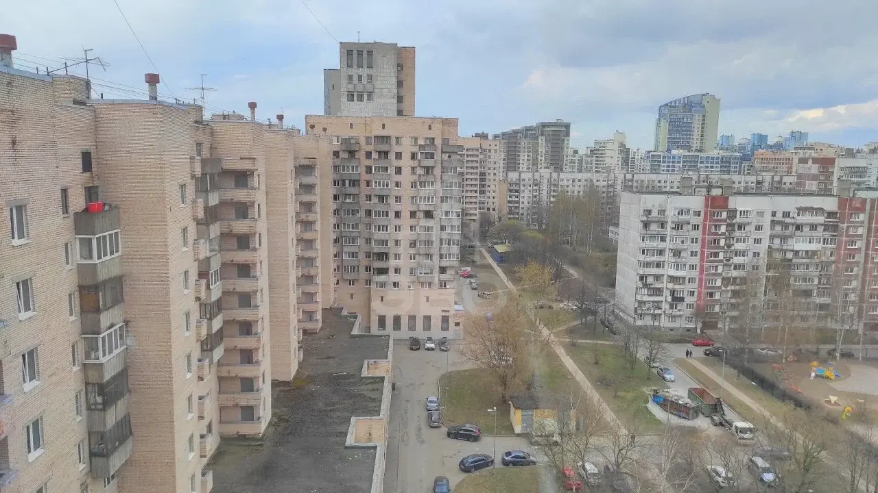 однокомнатная квартира в Санкт-Петербурге по адресу: Новосмоленская наб., 1