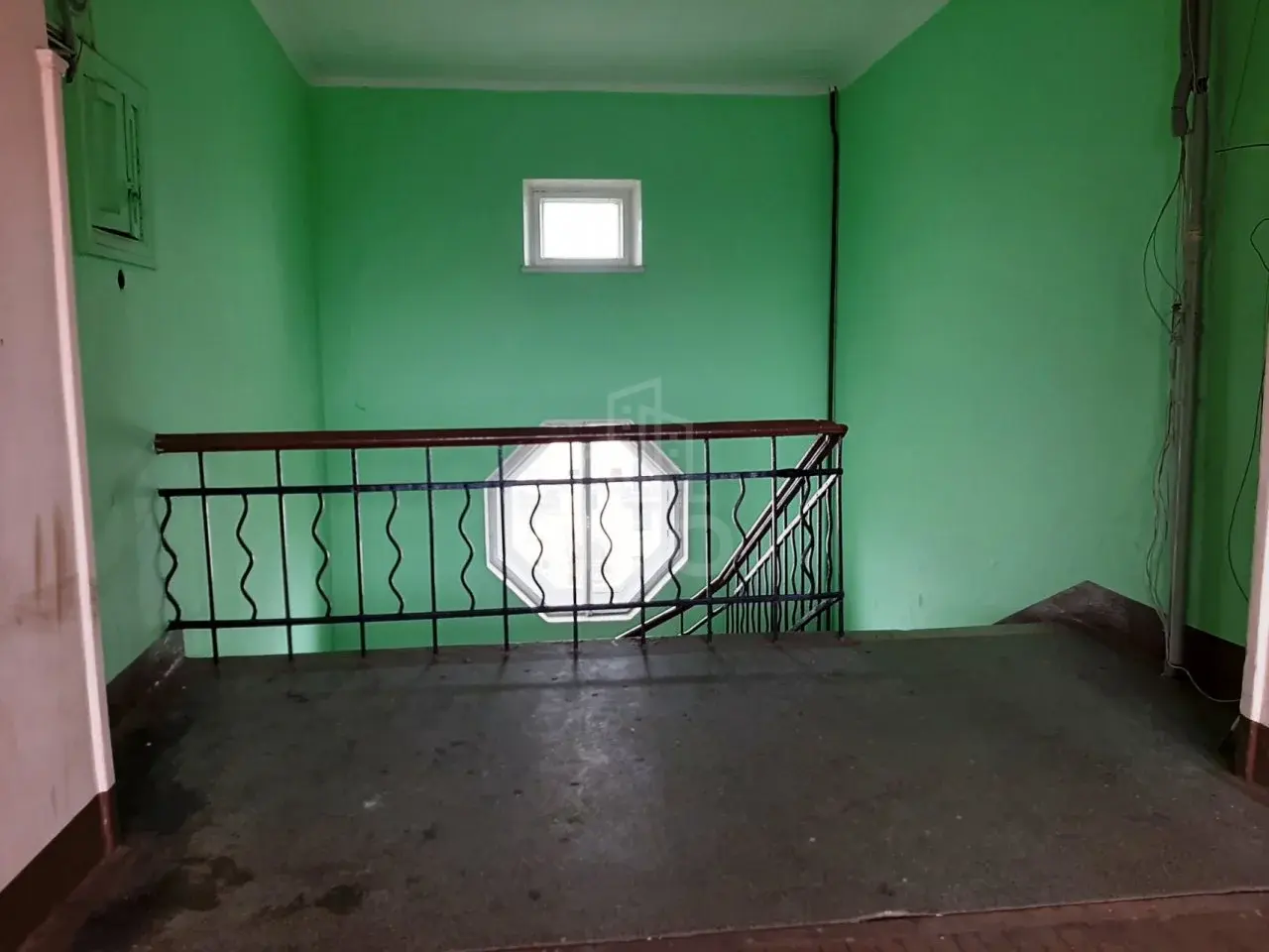 комната в Санкт-Петербурге по адресу: Стахановцев ул., 2