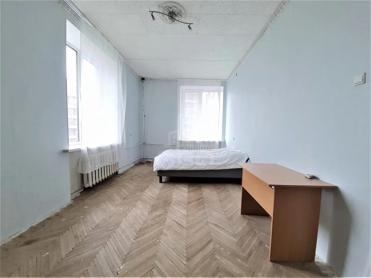 трехкомнатная квартира в Санкт-Петербурге по адресу: Смолячкова ул., 12