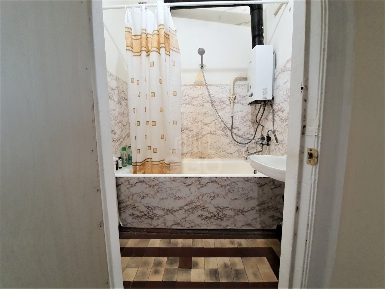 трехкомнатная квартира в Санкт-Петербурге по адресу: Смолячкова ул., 12