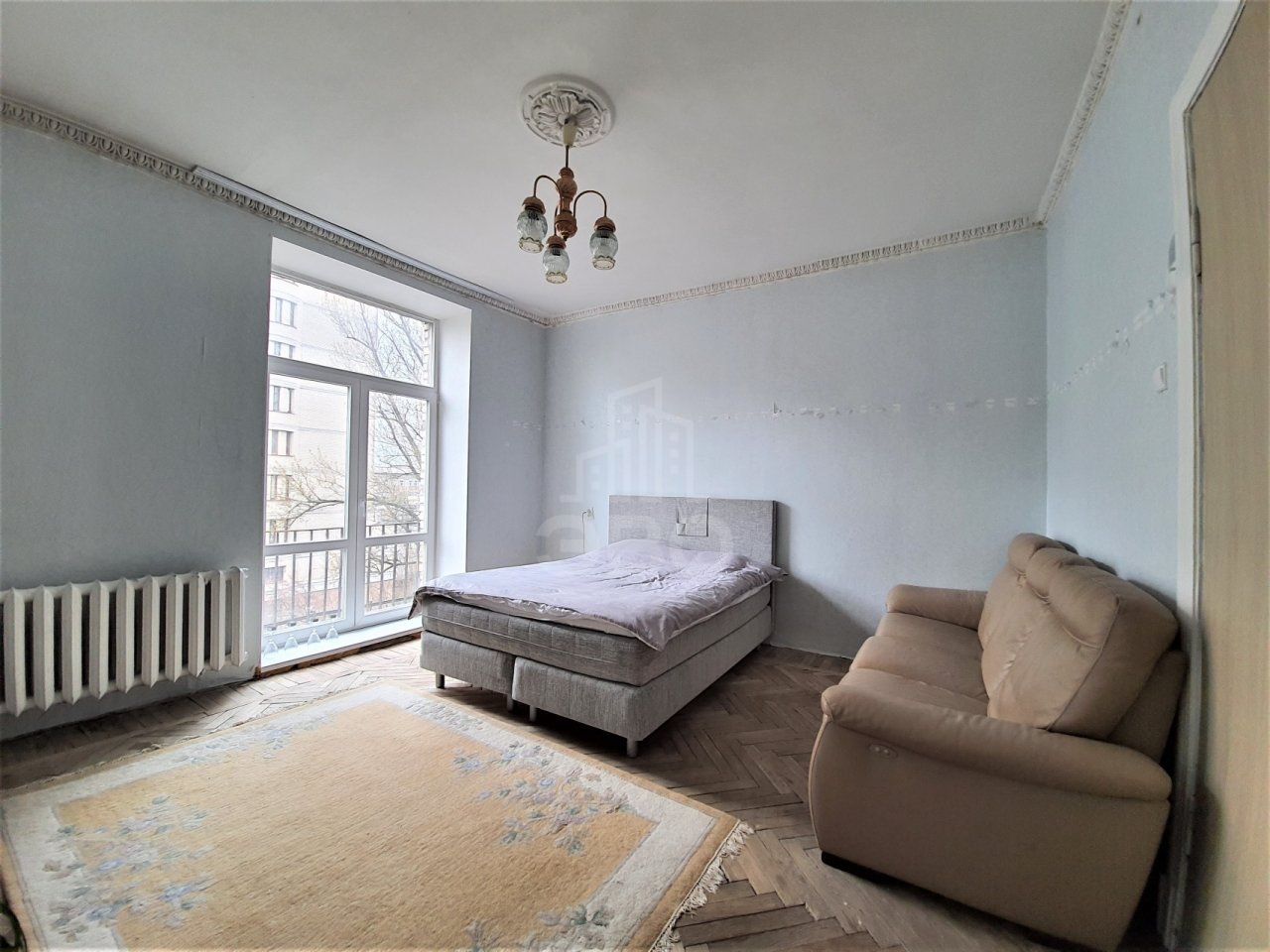 трехкомнатная квартира в Санкт-Петербурге по адресу: Смолячкова ул., 12