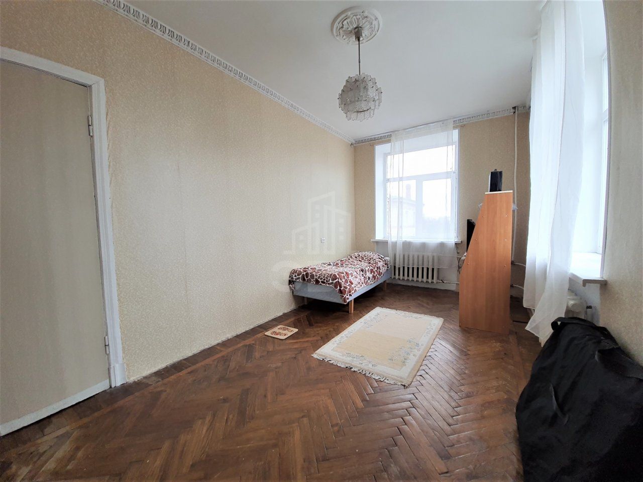 трехкомнатная квартира в Санкт-Петербурге по адресу: Смолячкова ул., 12