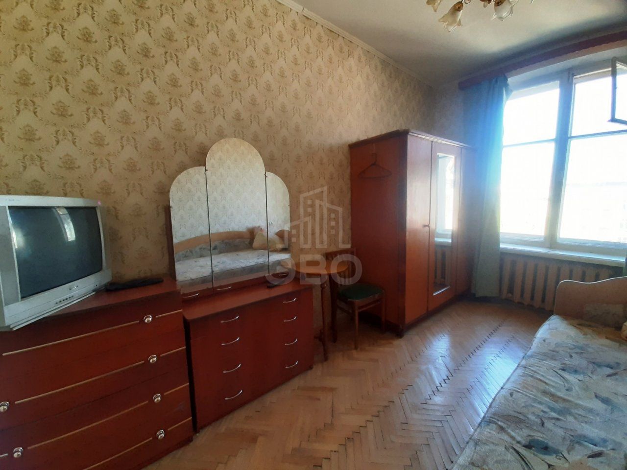 комната в Санкт-Петербурге по адресу: Возрождения ул., 19/38