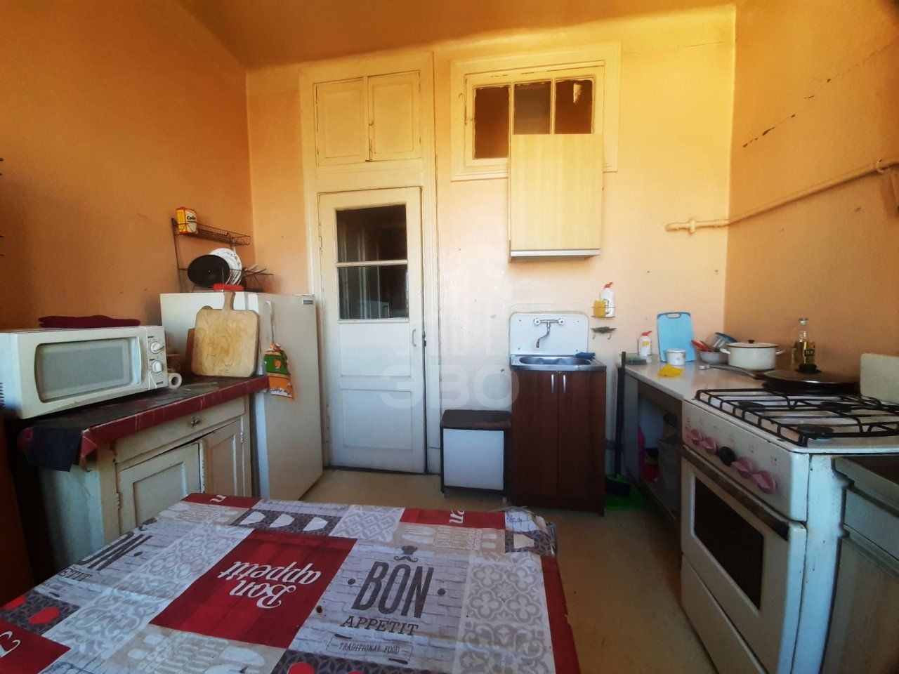 комната в Санкт-Петербурге по адресу: Возрождения ул., 19/38