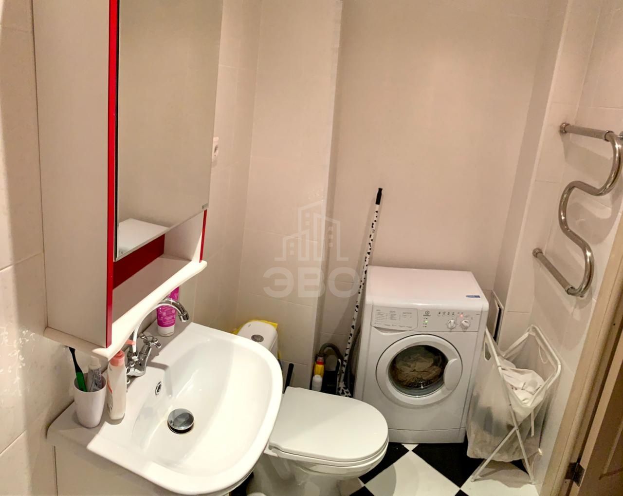 однокомнатная квартира в Санкт-Петербурге по адресу: Кузнецова проспект, 12, к 1