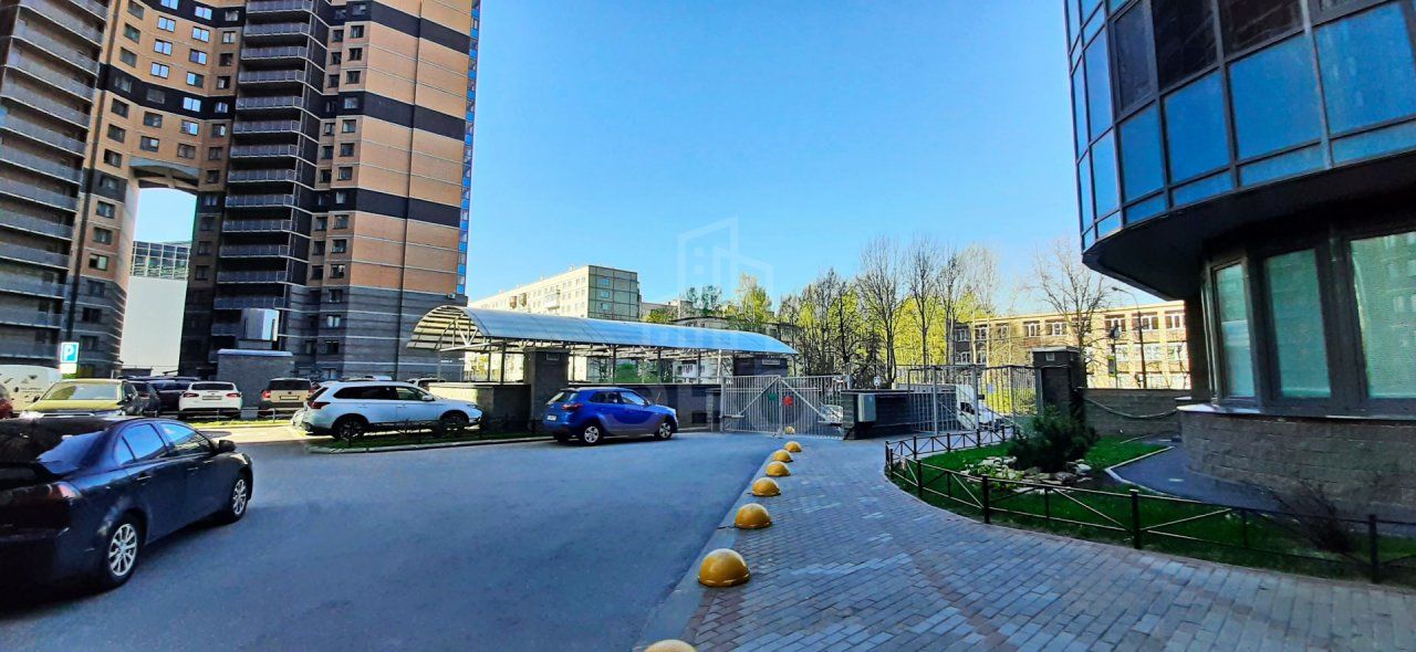 однокомнатная квартира в Санкт-Петербурге по адресу: Брянцева ул., 13, к 1