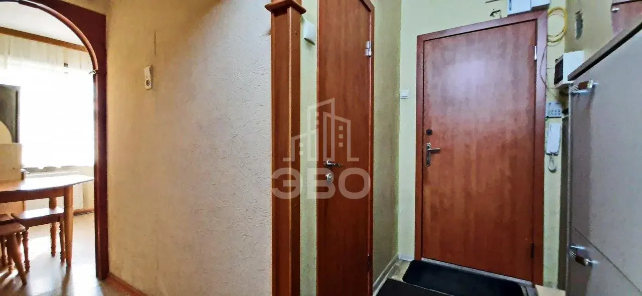 двухкомнатная квартира в Санкт-Петербурге по адресу: Революции ш., 33, к 3