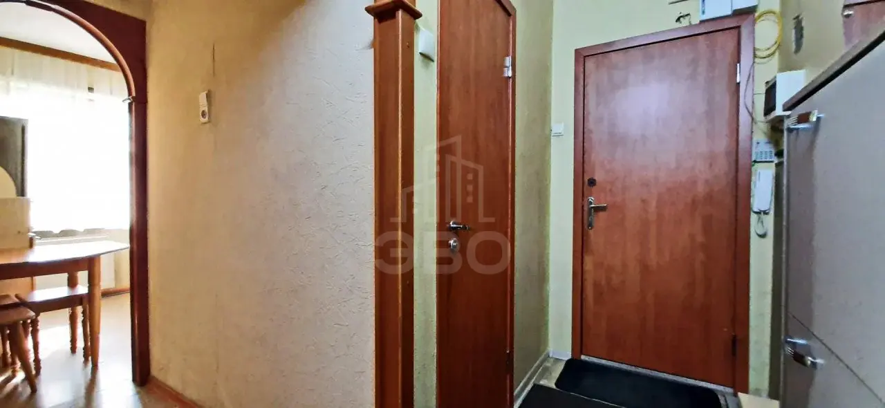 двухкомнатная квартира в Санкт-Петербурге по адресу: Революции ш., 33, к 3