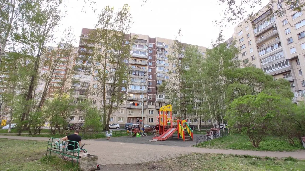 двухкомнатная квартира в Санкт-Петербурге по адресу: Олеко Дундича ул., 35, к 1