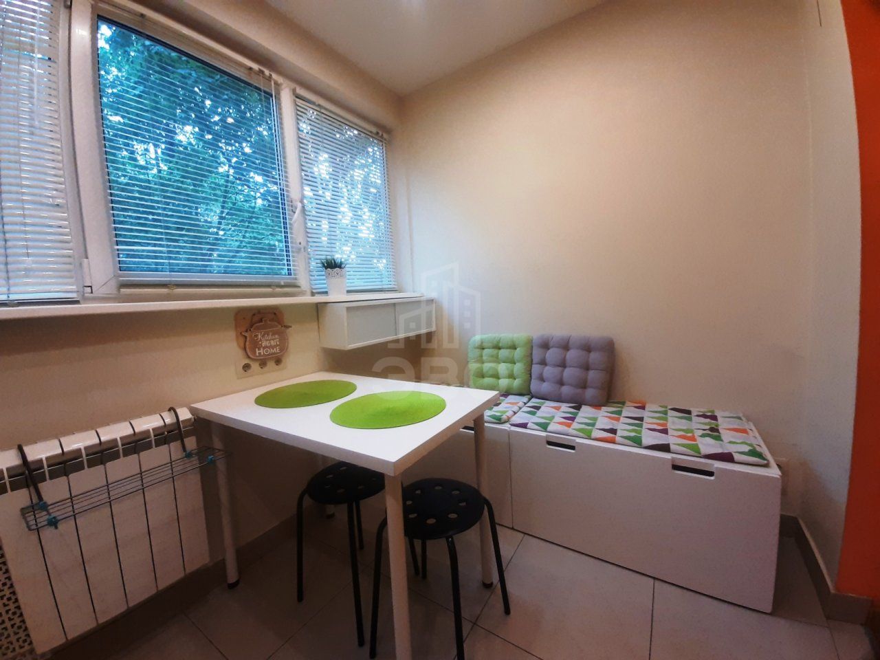 двухкомнатная квартира в Санкт-Петербурге по адресу: Маршала Казакова ул., 10, к 1