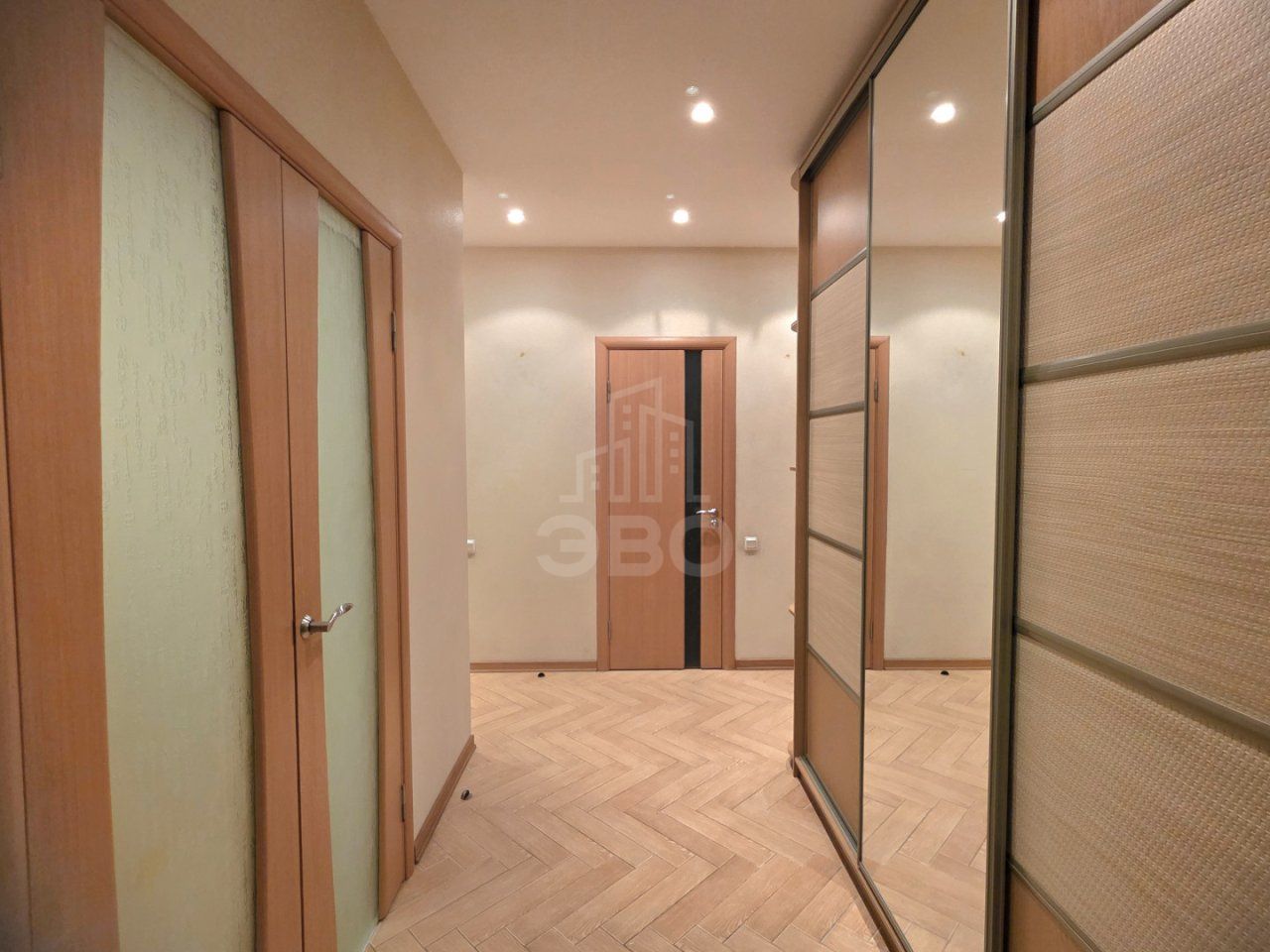 двухкомнатная квартира в Санкт-Петербург по адресу: Ланское ш., 14, к 1