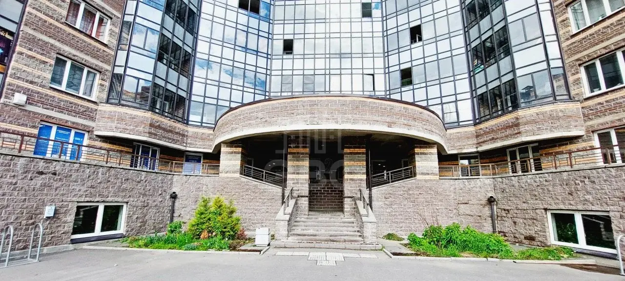 однокомнатная квартира в Санкт-Петербурге по адресу: Федора Абрамова ул., 21, к 3