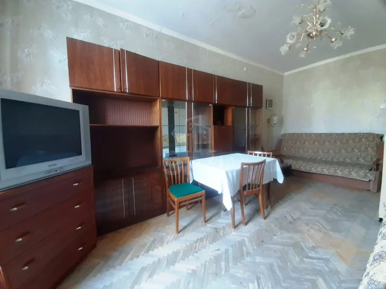 комната в Санкт-Петербурге по адресу: Возрождения ул., 19, к 38