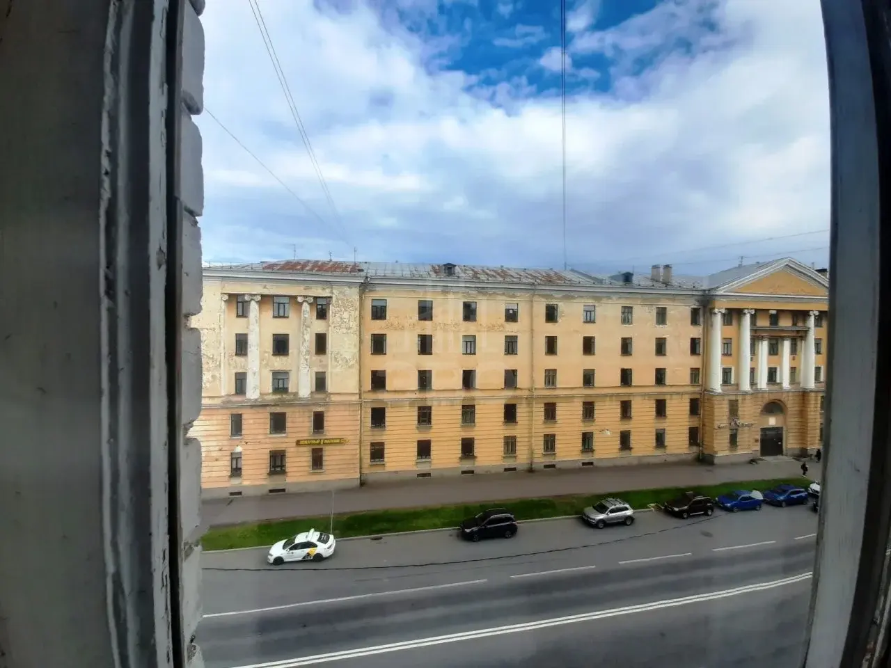 комната в Санкт-Петербурге по адресу: Возрождения ул., 19, к 38
