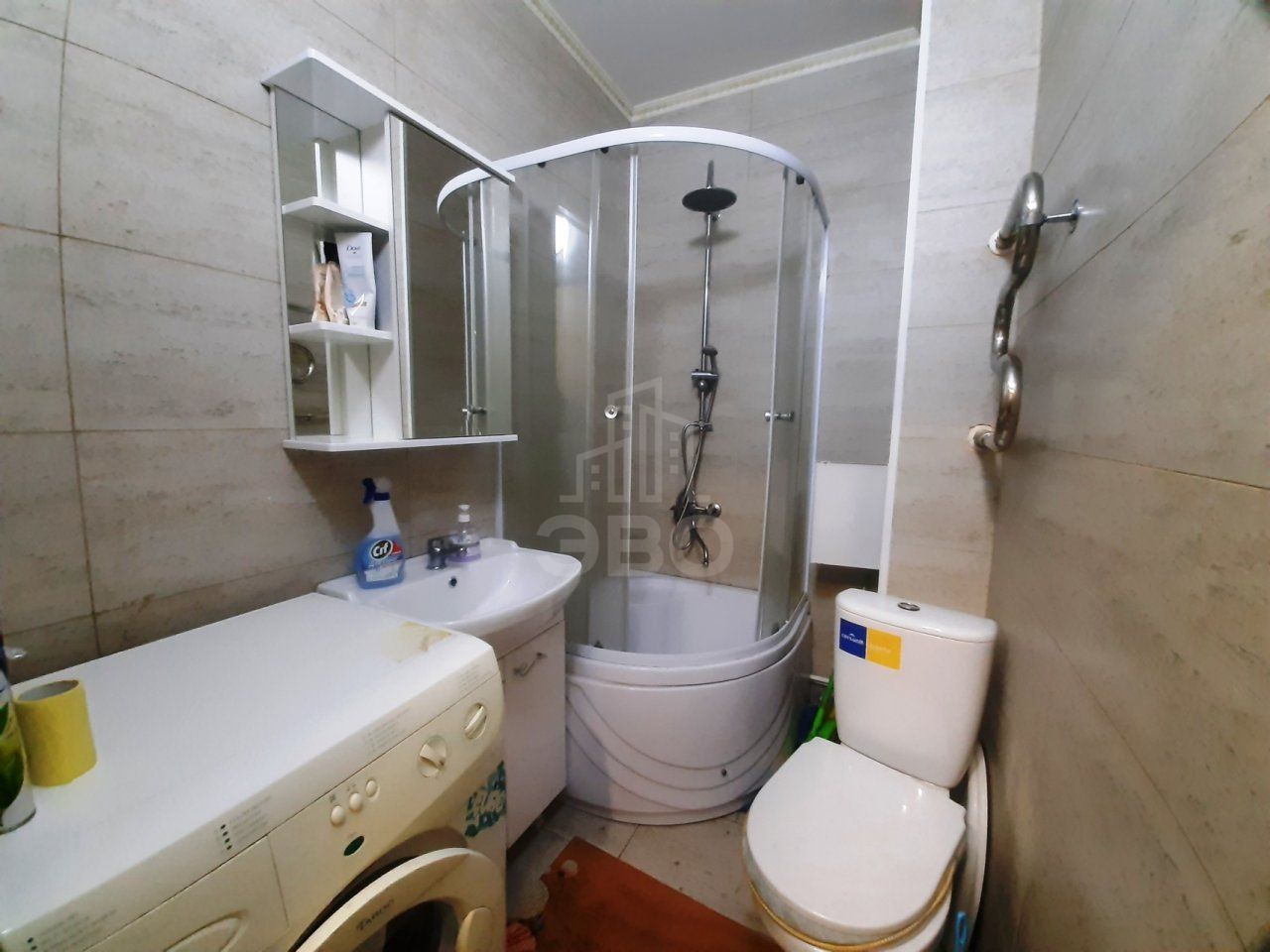 однокомнатная квартира в Санкт-Петербурге по адресу: Валдайская ул., 1, к 1