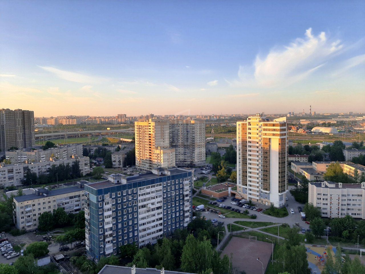 двухкомнатная квартира в Санкт-Петербурге по адресу: Окуловская ул., 4