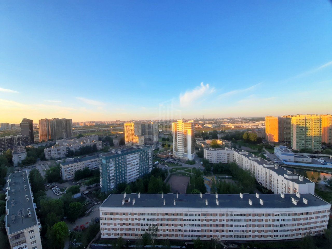 двухкомнатная квартира в Санкт-Петербурге по адресу: Окуловская ул., 4