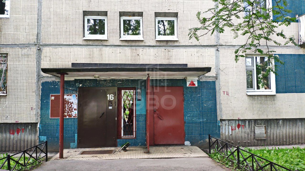 однокомнатная квартира в Санкт-Петербурге по адресу: Испытателей проспект, 20