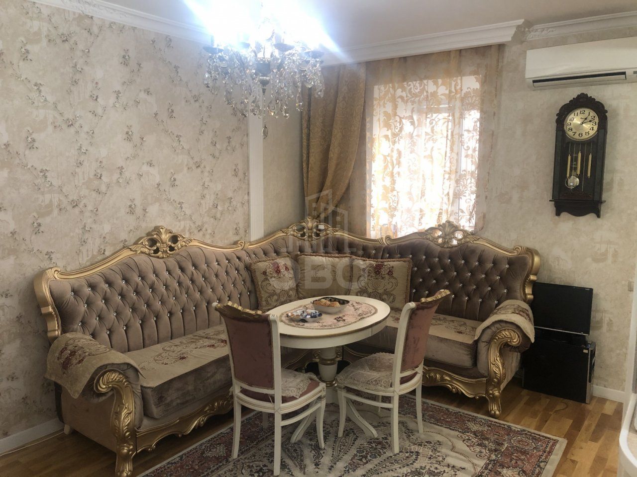 однокомнатная квартира в Санкт-Петербурге по адресу: 10-я В.О. линия, 39