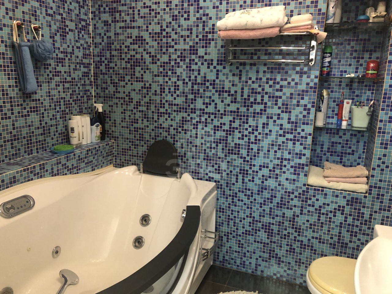 однокомнатная квартира в Санкт-Петербурге по адресу: 10-я В.О. линия, 39