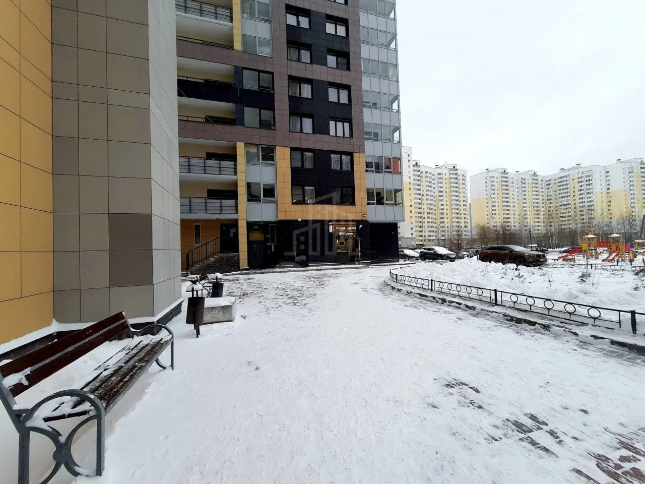 однокомнатная квартира в Санкт-Петербурге по адресу: Мебельная ул., 35, к 2