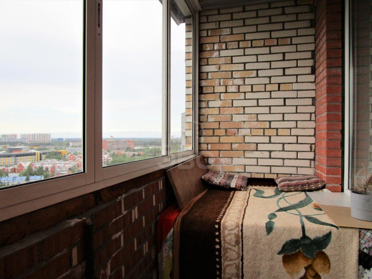 однокомнатная квартира в Санкт-Петербурге по адресу: Новоколомяжский проспект, 11