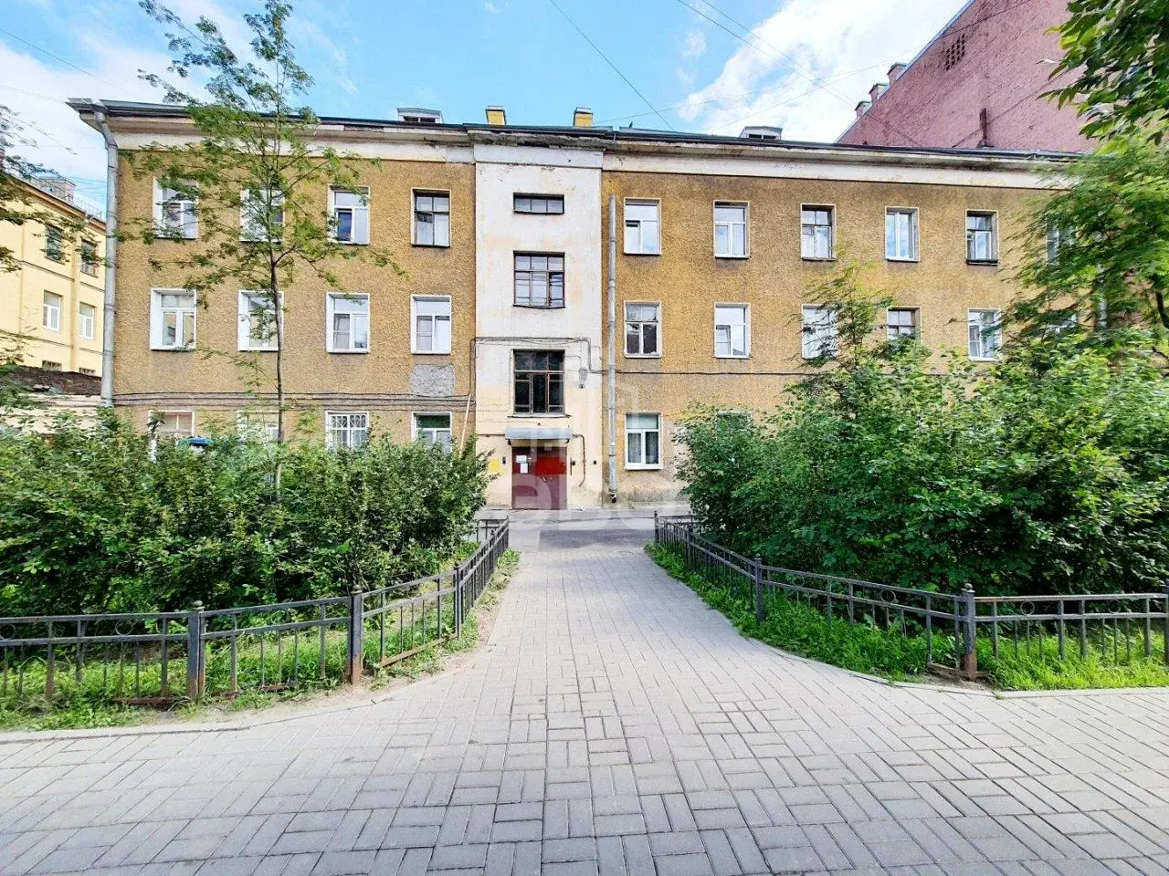 студия в Санкт-Петербурге по адресу: 11-я В.О. линия, 24, литера Б